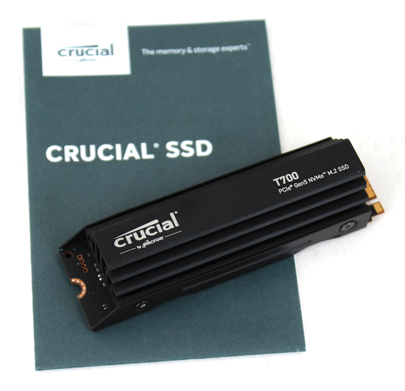 Die T700 von Crucial hat in unserem Praxistest ihre Muskeln spielen lassen!