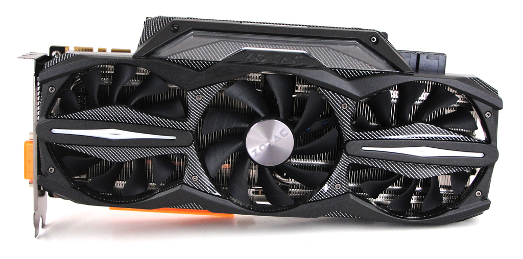 Der Triple-Fan IceStorm kühlt die ZOTAC GeForce GTX 980 AMP! Extreme Edition.