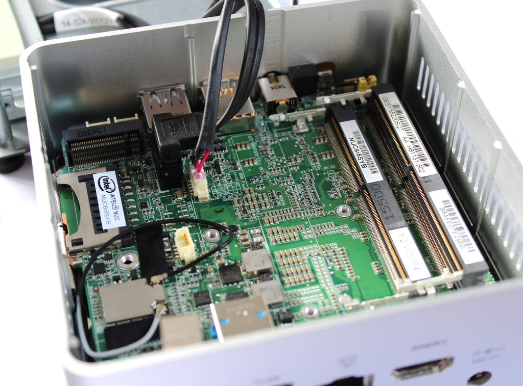 Wusste im Test zu gefallen: Intel NUC Kit NUC6i5SYH.