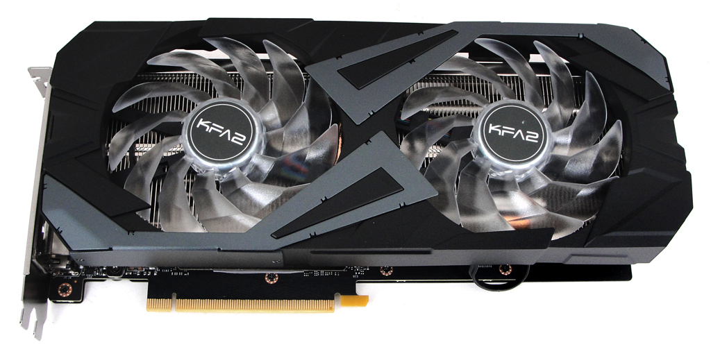 Zwei 102-mm-Axial-Lüfter zeichnen sich für die Kühlung der GeForce-GPU verantwortlich.