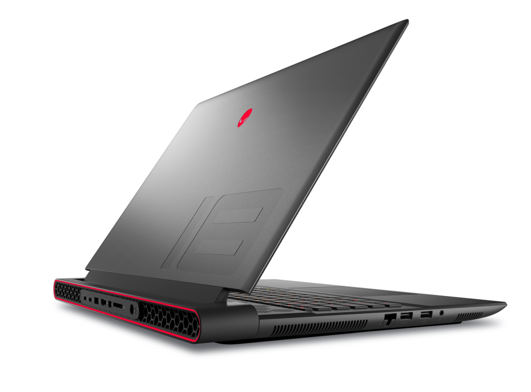 Alienware m18